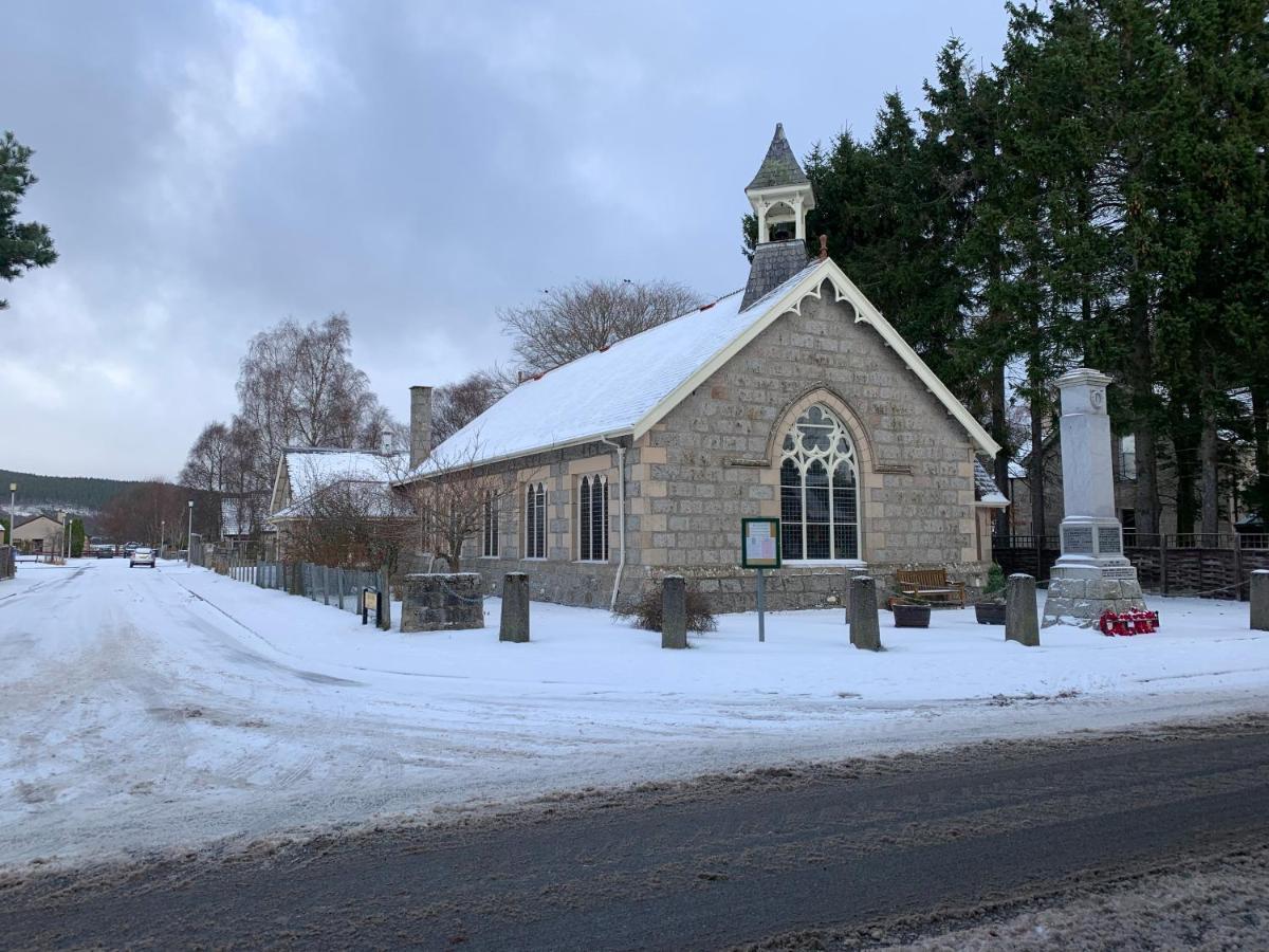 The One - Chalet In The Cairngorms بوت أوف جاردن المظهر الخارجي الصورة